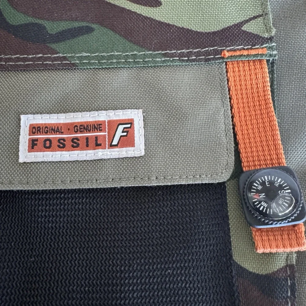 Fossil please review